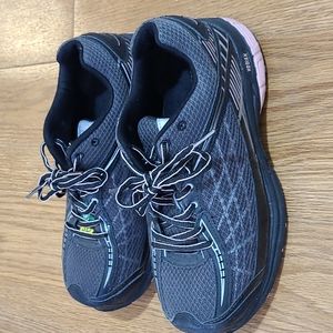 Steal toe shoes Women's